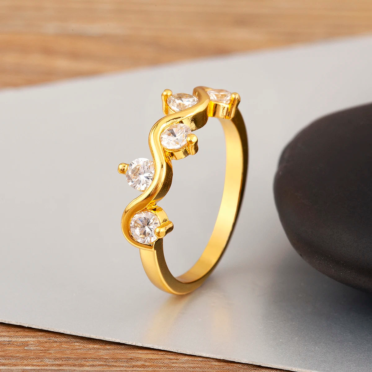 "Luxury Heart Crown Zircon Ring – Women’s Jewelry Gift"