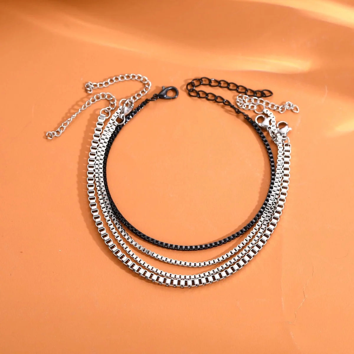 “Men & Women Fashion Bracelet