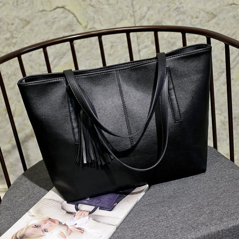 Large PU Shoulder Handbag