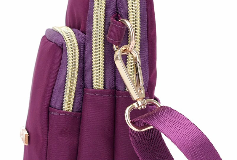 Women’s Sports Pouch Bag