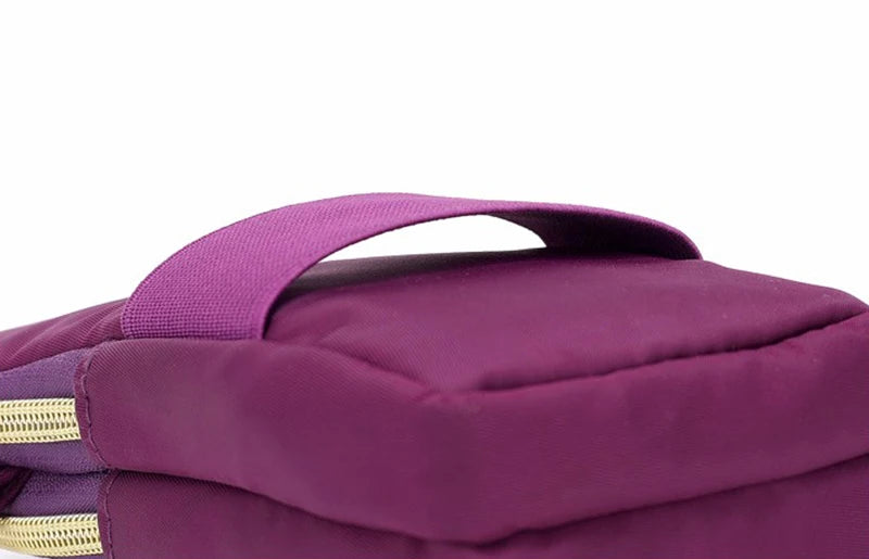 Women’s Sports Pouch Bag