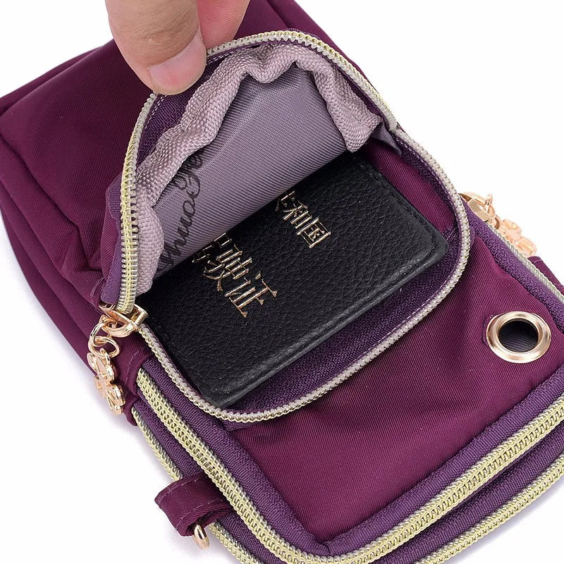Women’s Sports Pouch Bag