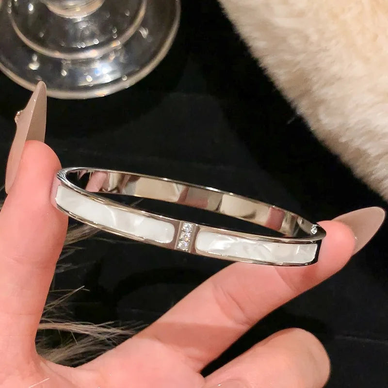 “Gold Stainless Steel Star Bracelet”