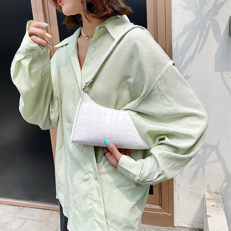 Retro Alligator PU Clutch