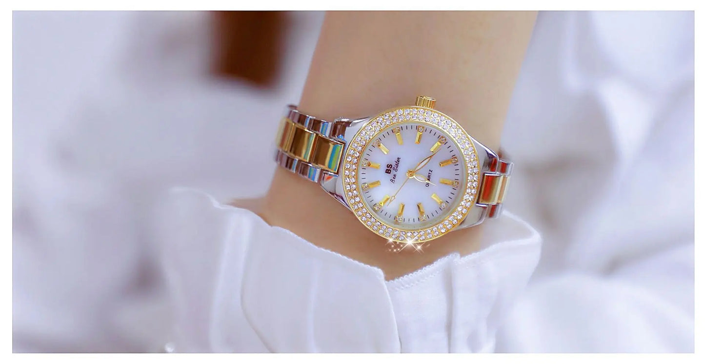 UTHAI Women's Classic Quartz Watch