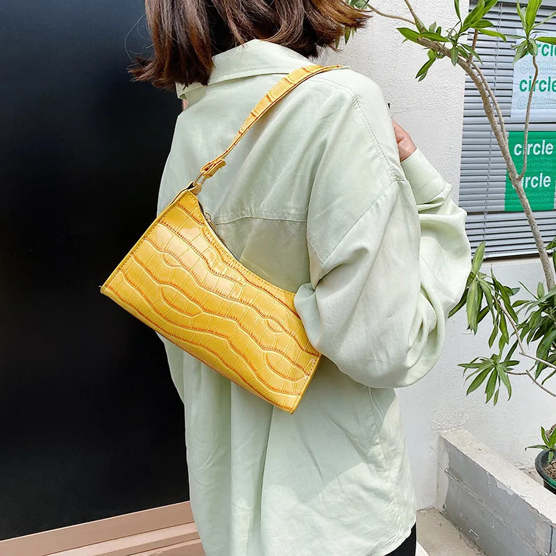 Retro Alligator PU Clutch