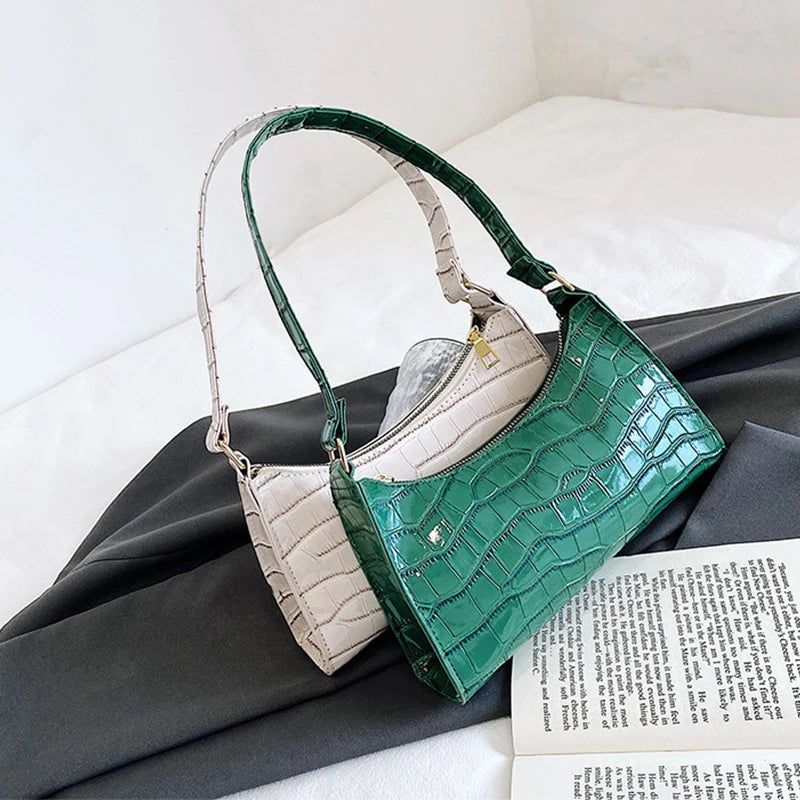 Retro Alligator PU Clutch