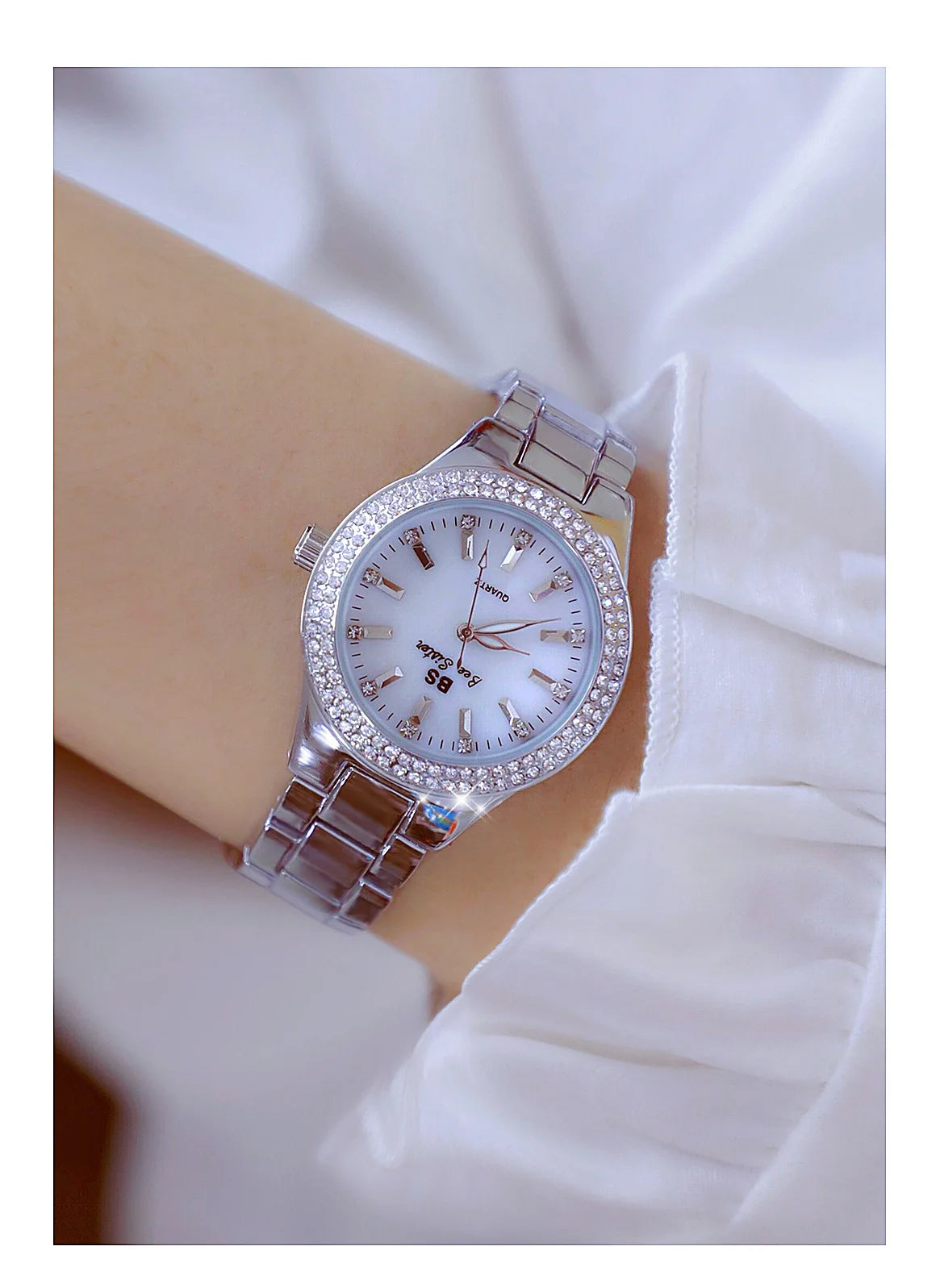 UTHAI Women's Classic Quartz Watch