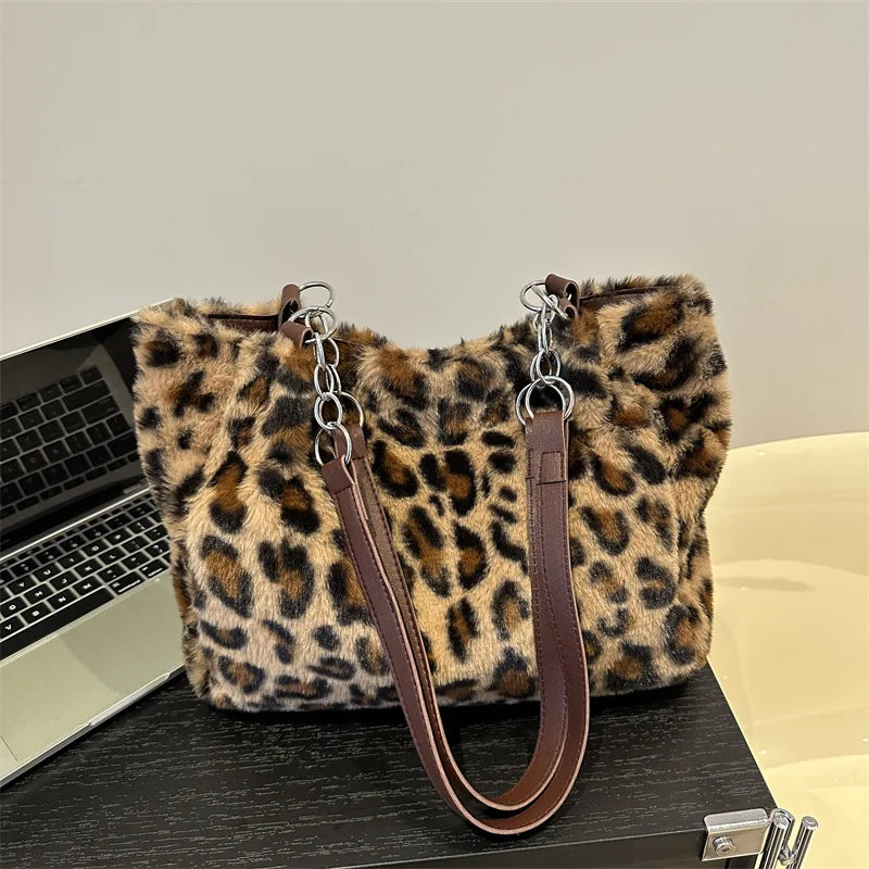 Chain Shoulder Handle Bag