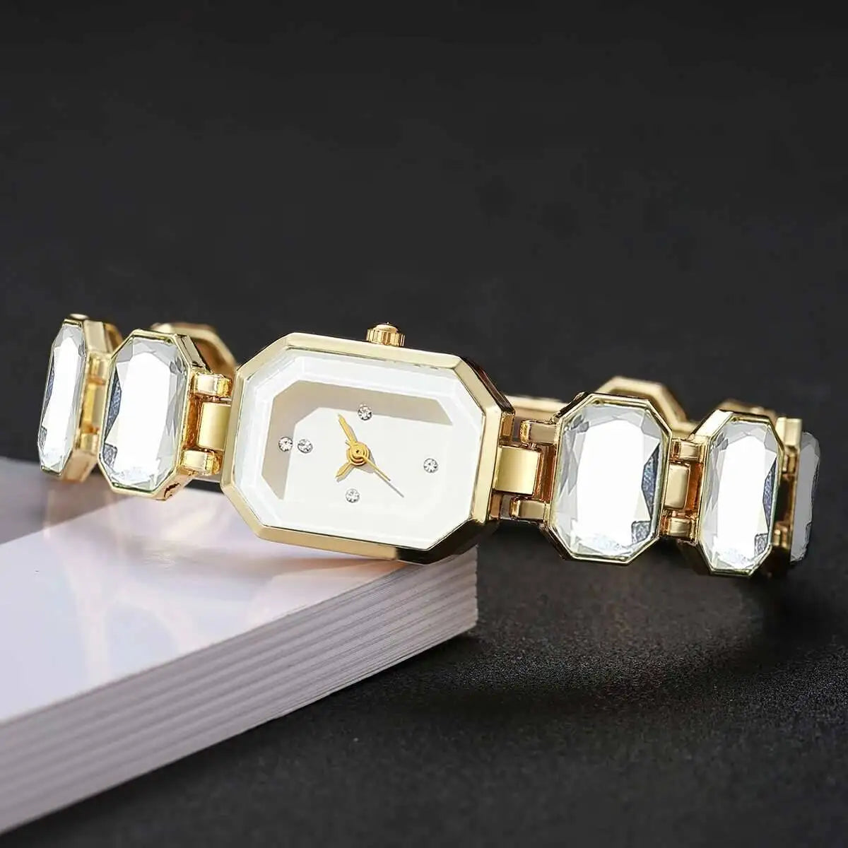 Elegant Rectangle Women’s Watchx）