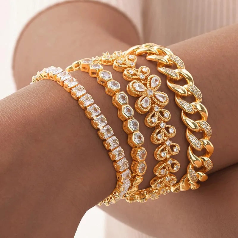 18K Gold-Plated CZ Four-Leaf Bracelet