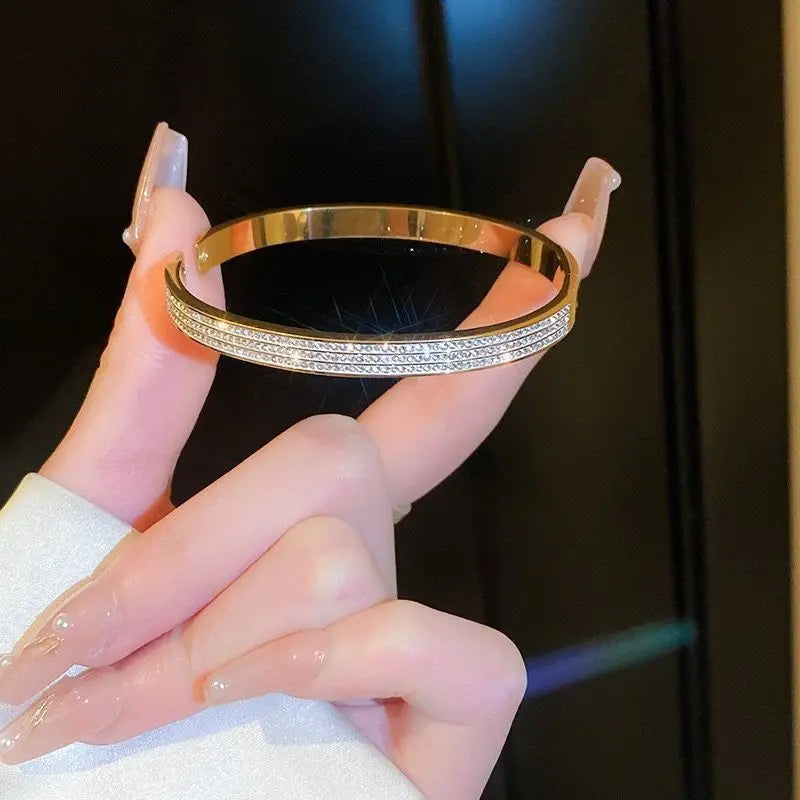 “Gold Stainless Steel Star Bracelet”