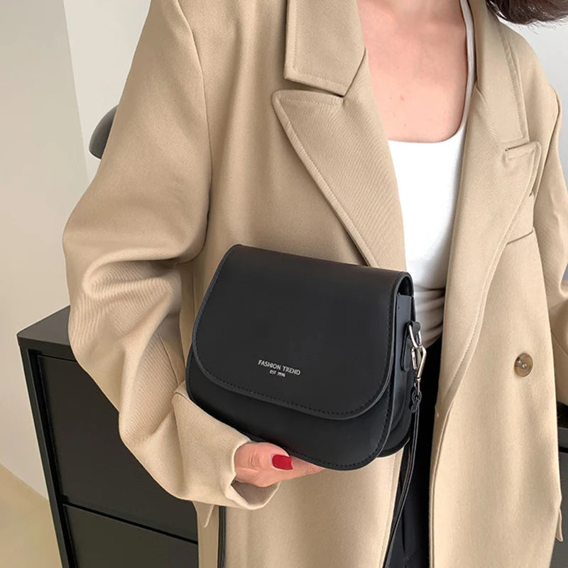 Vintage Saddle Crossbody