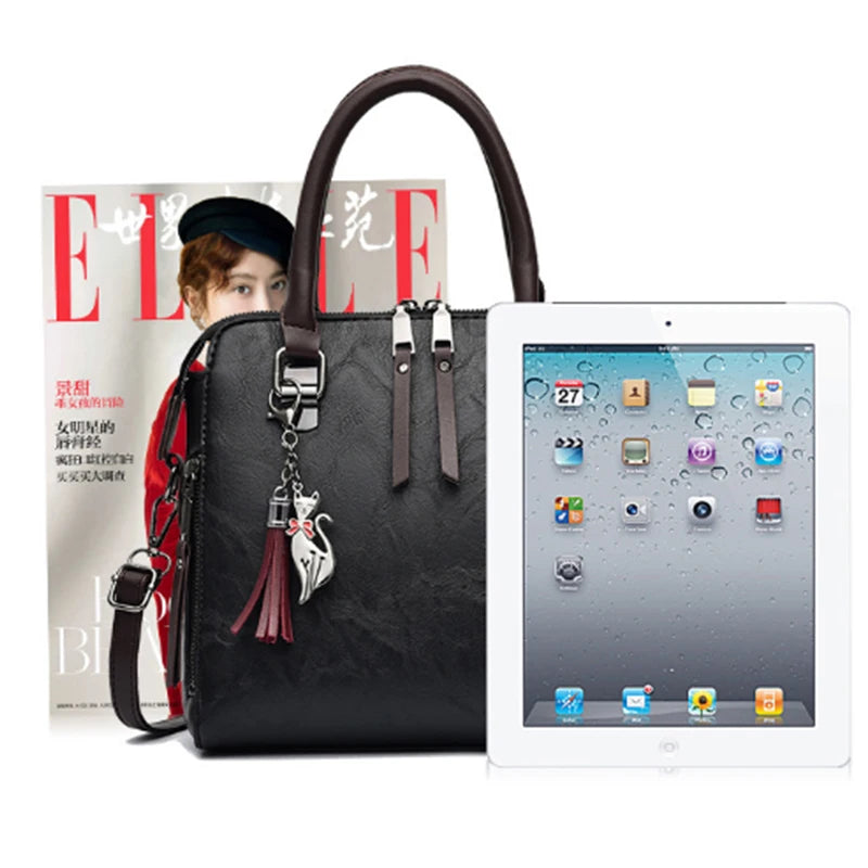 Large Capacity Shoulder Bag