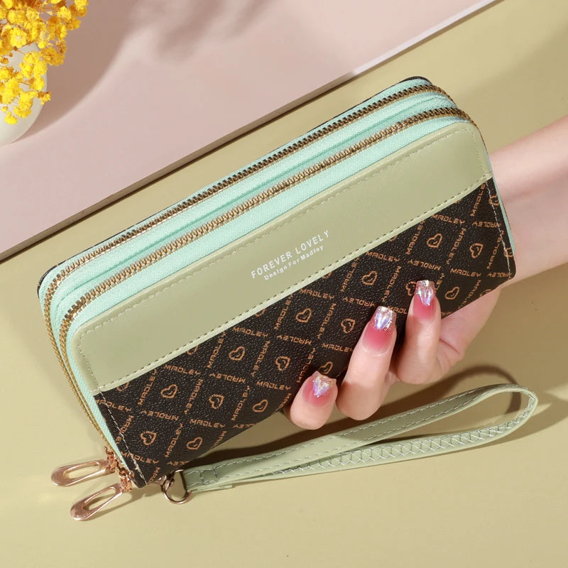 Classic Large Capacity Clutch Wallet with Zipper