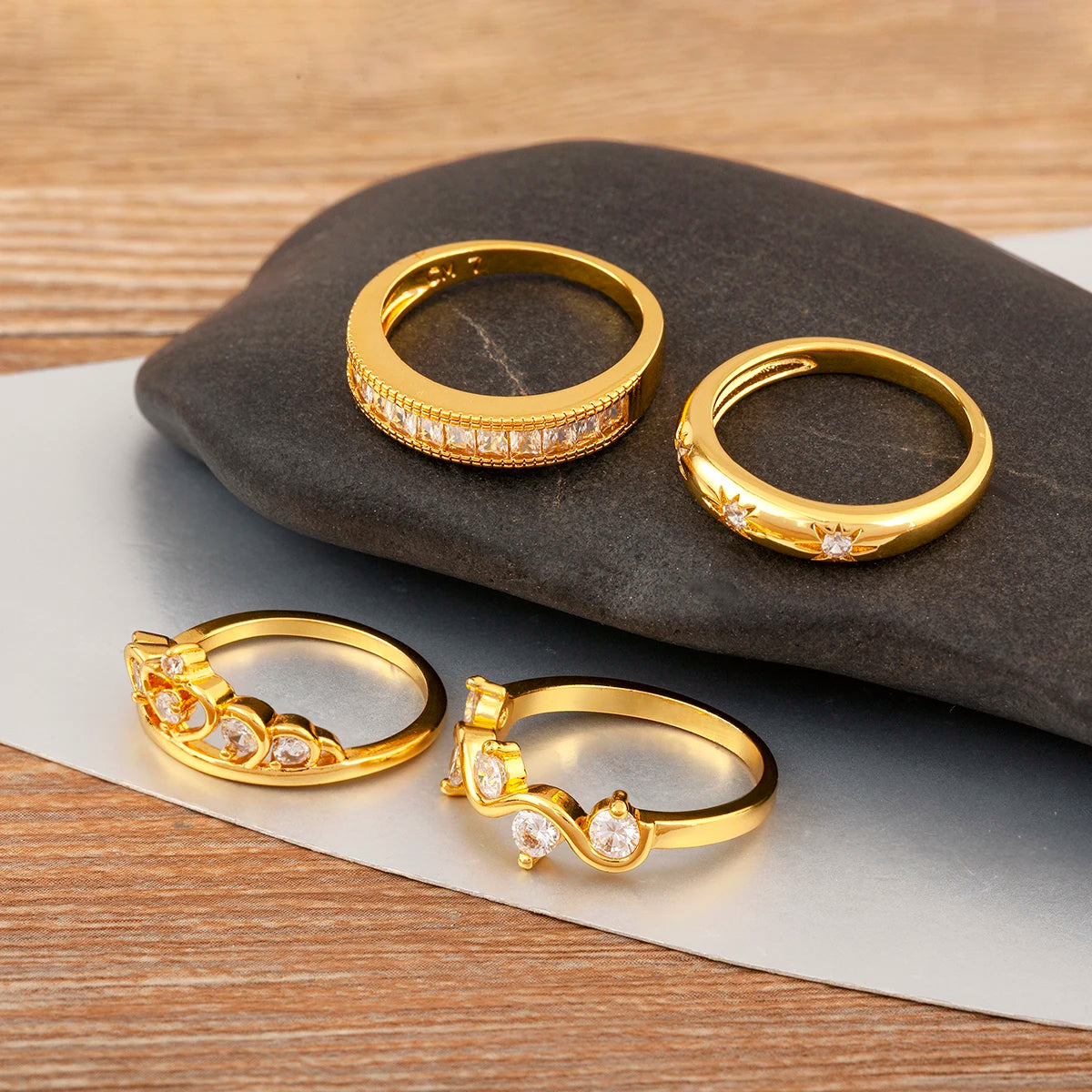 "Luxury Heart Crown Zircon Ring – Women’s Jewelry Gift"