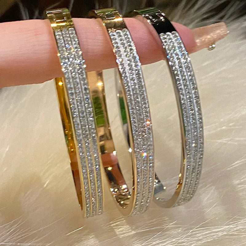 “Gold Stainless Steel Star Bracelet”