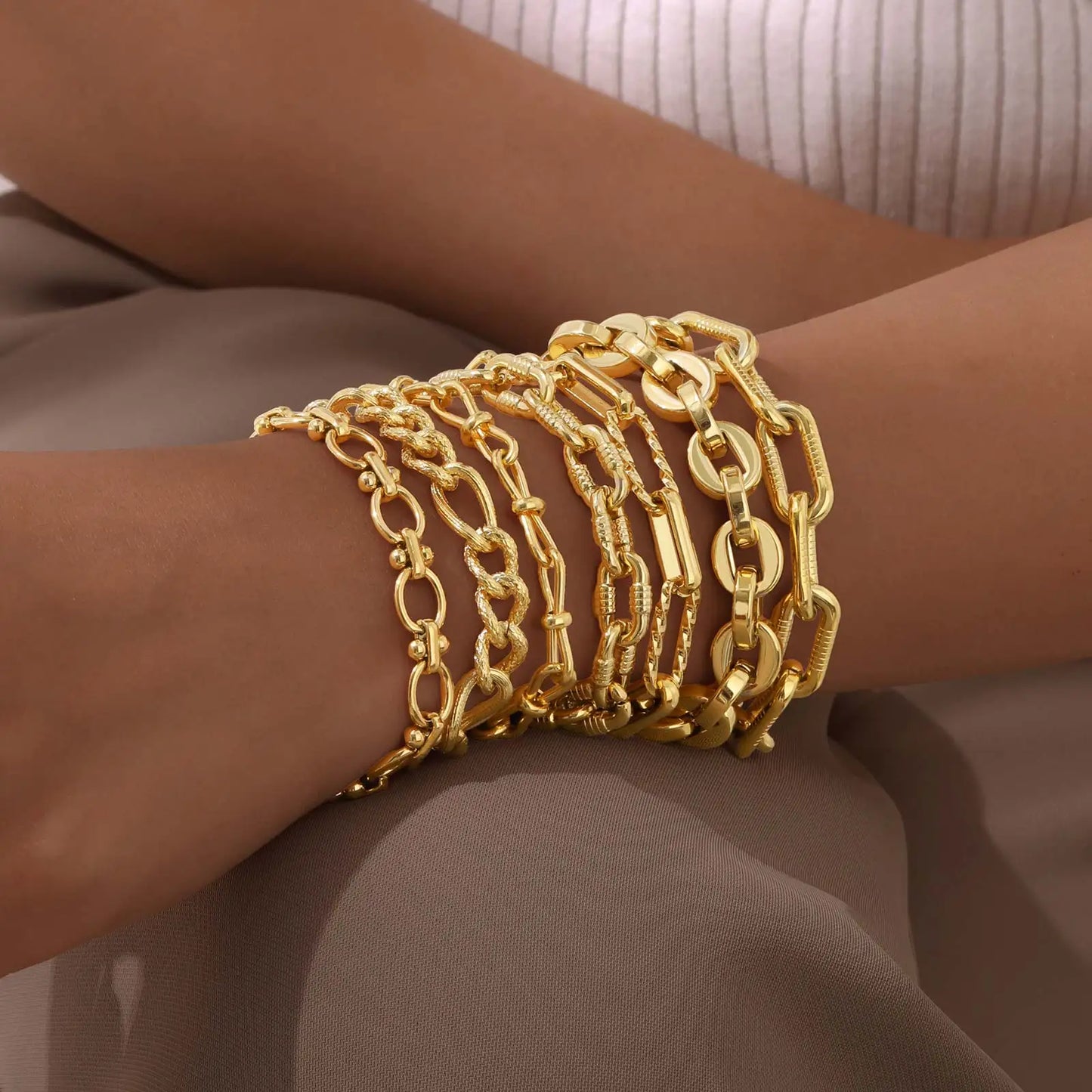 “Stainless Steel Geometric Twist Bracelet – Handmade