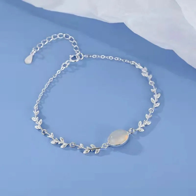 “Gold Stainless Steel Star Bracelet”