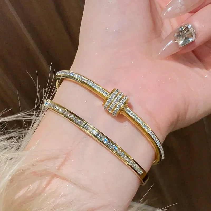 “Gold Stainless Steel Star Bracelet”
