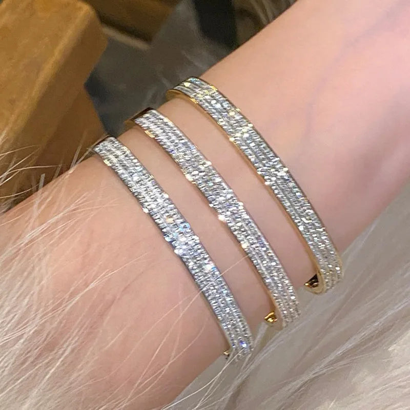 “Gold Stainless Steel Star Bracelet”