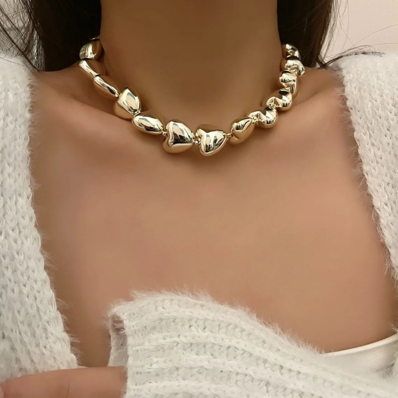 Exaggerated CCB Chunky Pearl Choker Necklace