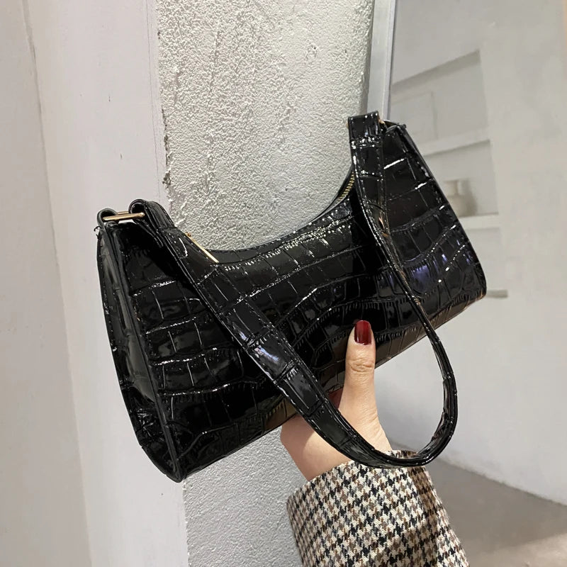 Retro Alligator PU Clutch