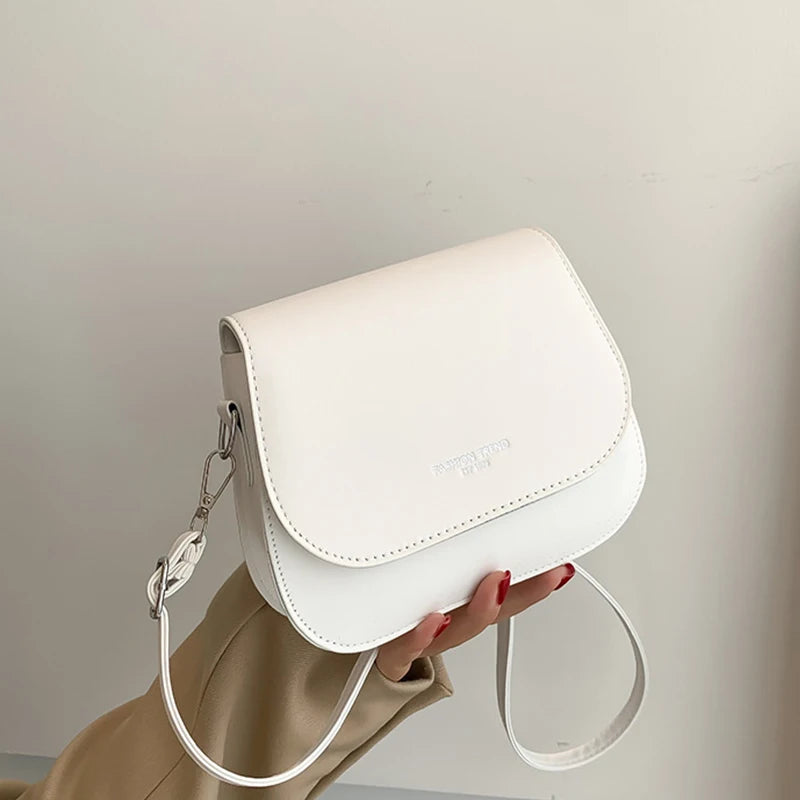 Vintage Saddle Crossbody