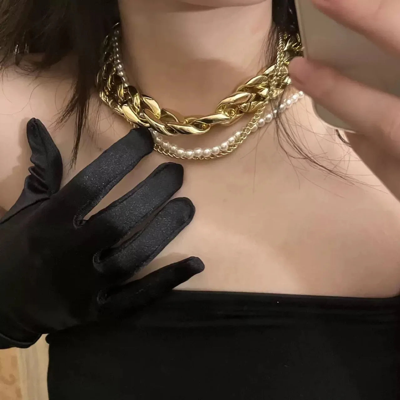 Exaggerated CCB Chunky Pearl Choker Necklace