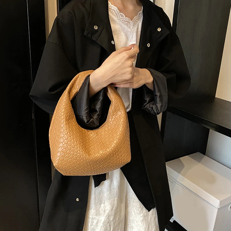 Women’s Hobo Handbag