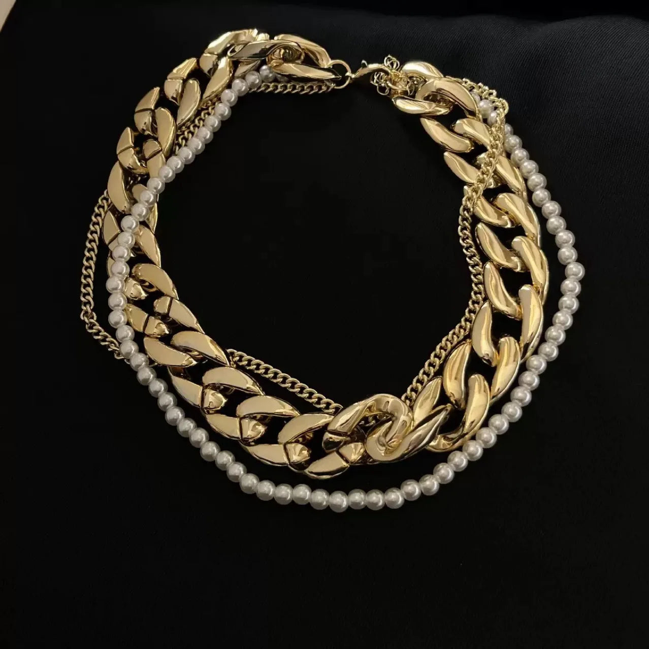 Exaggerated CCB Chunky Pearl Choker Necklace