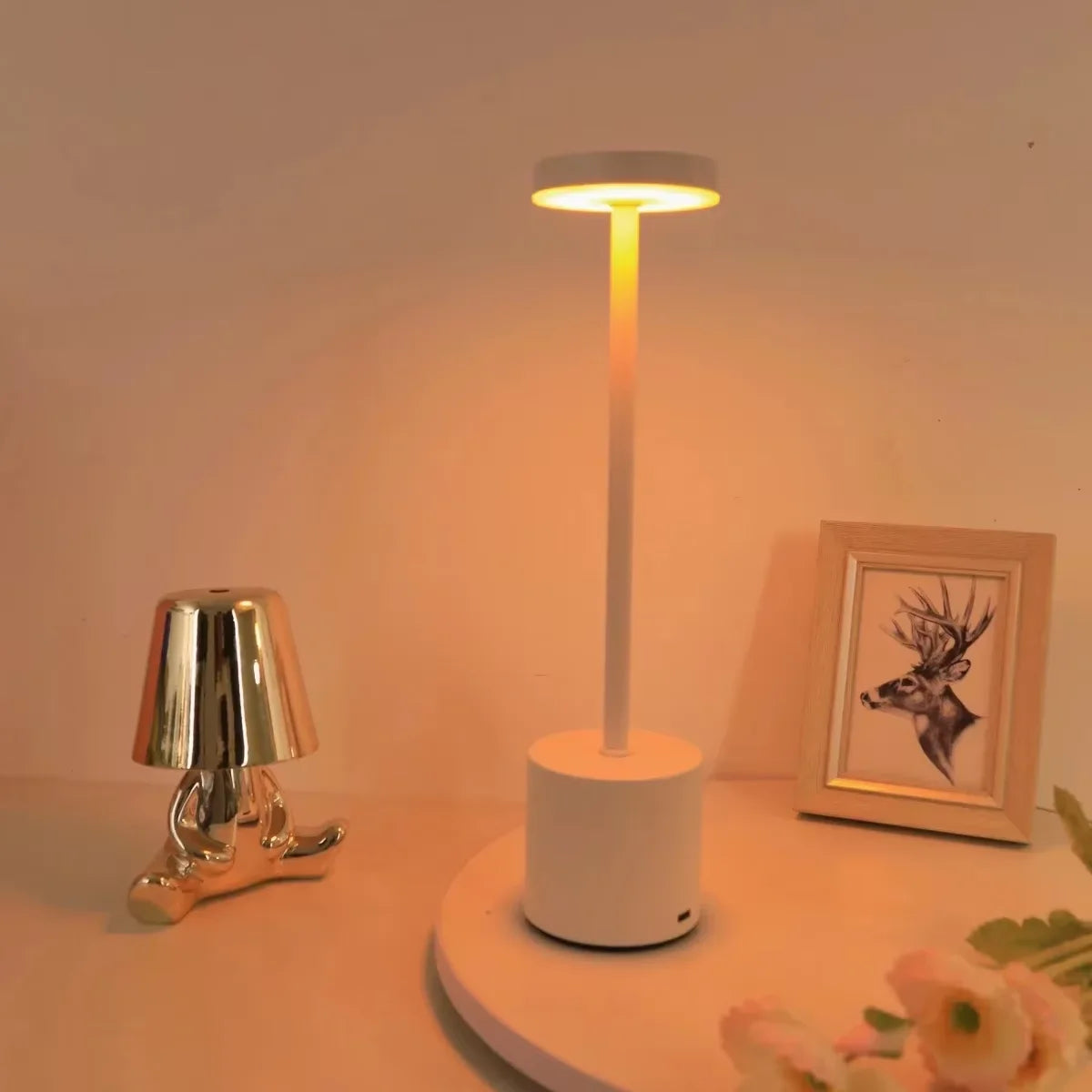 Touch Desk Lamp with 3 Colors for Bedside & Hotel Bar