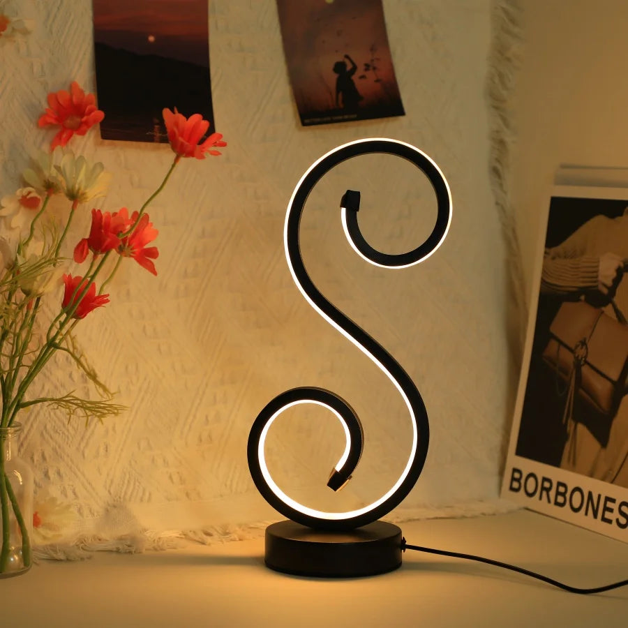 Creative Three-Color Dimming Desk Lamp