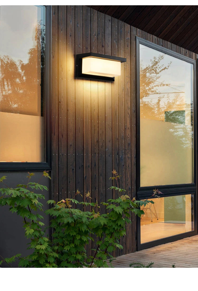 LED Porch & Garden Wall Lamp – Weatherproof Outdoor Lighting