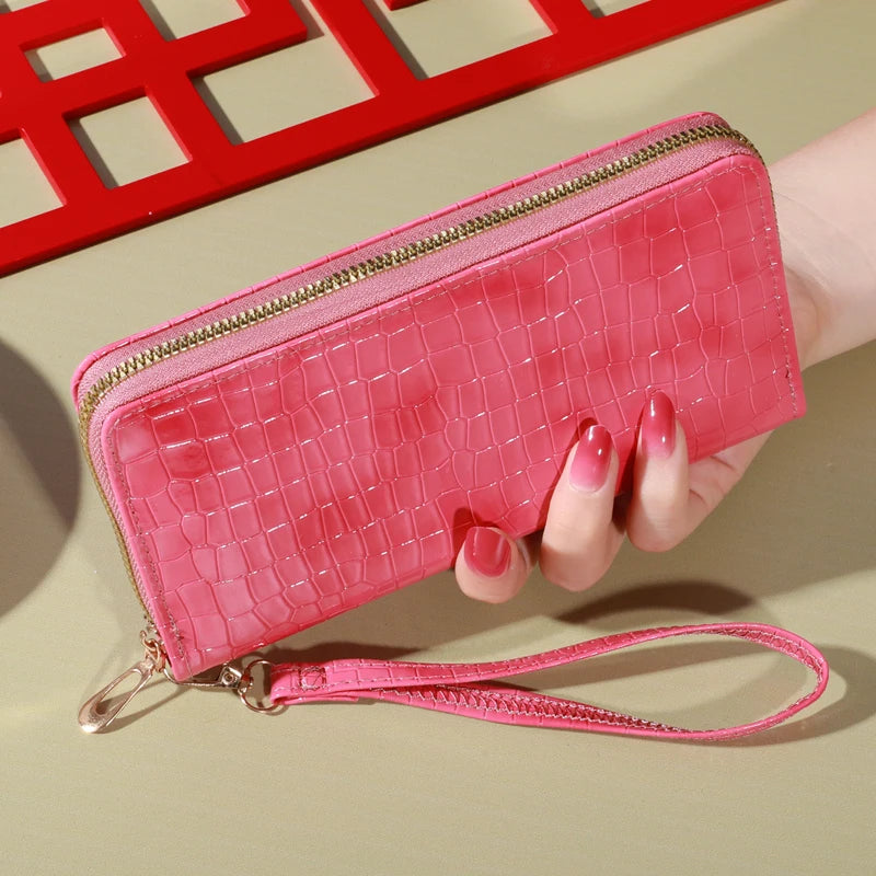 Classic Large Capacity Clutch Purse with Zipper