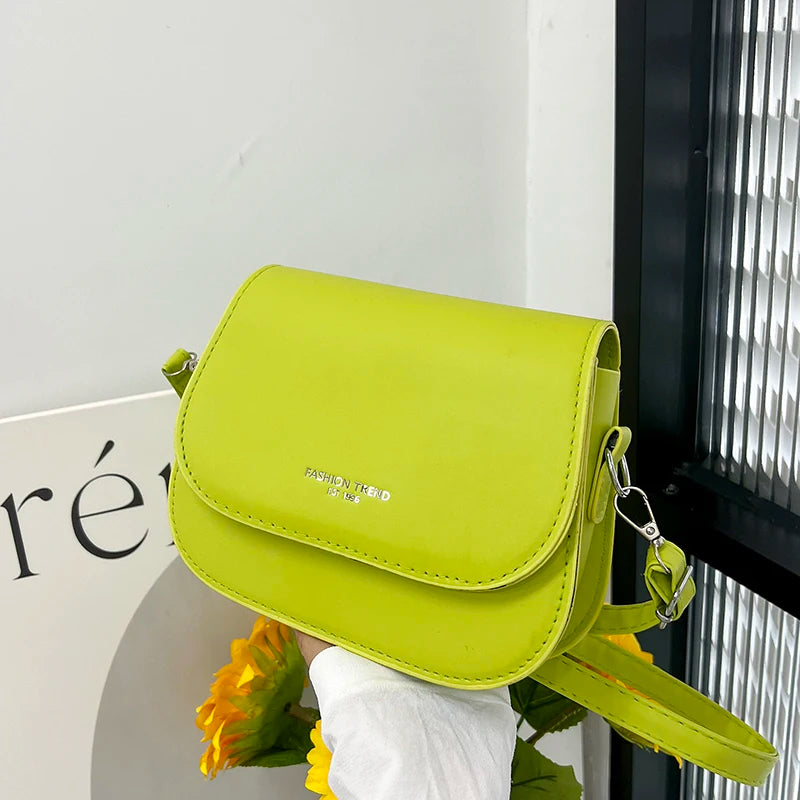 Vintage Saddle Crossbody