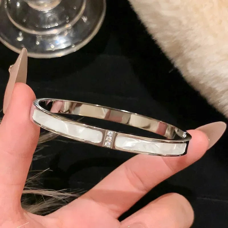 “Gold Stainless Steel Star Bracelet”