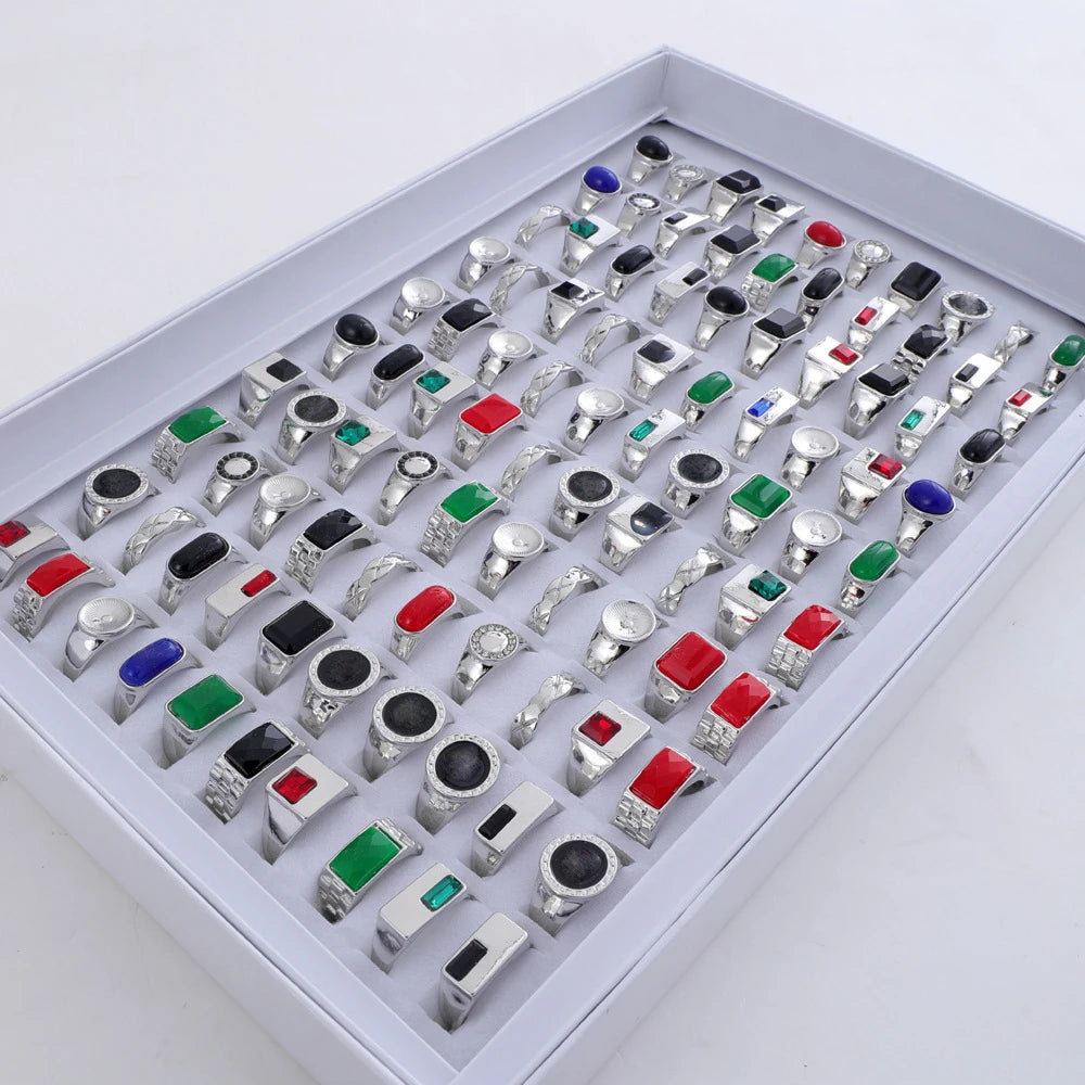 1️⃣ “Vintage Black Square Rings for Men & Women