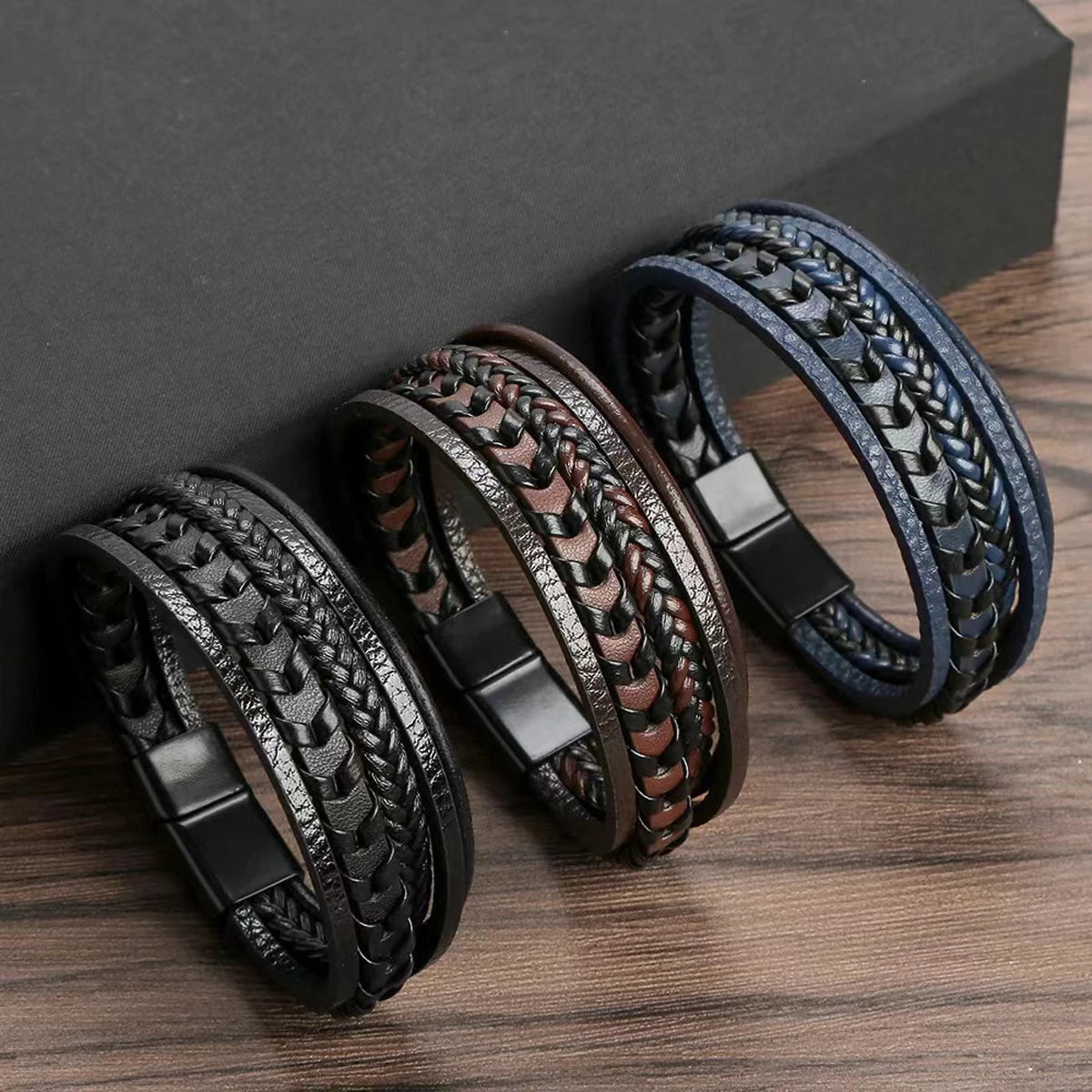 "Men’s Vintage Leather Rope Bracelet