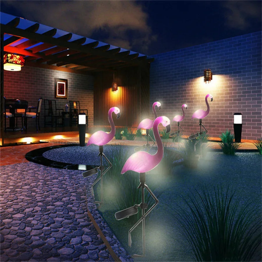 ChatGPT ha detto: "LED Solar Flamingo Light