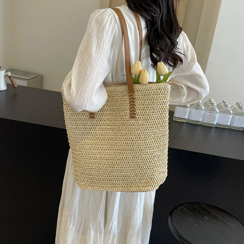 Summer Straw Bucket Bag