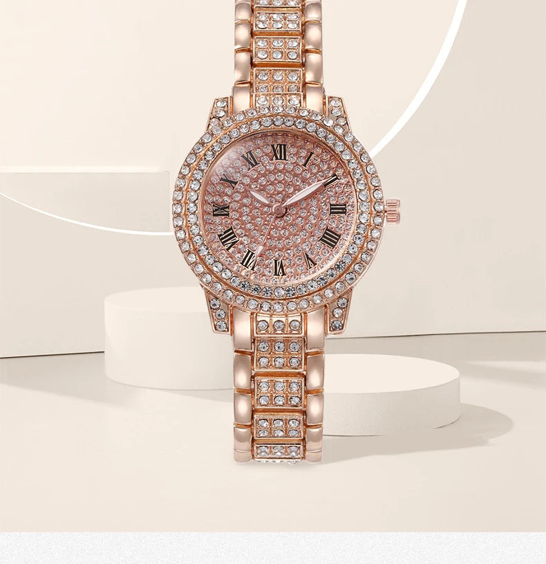 UTHAI Gold Diamond Bracelet Watch