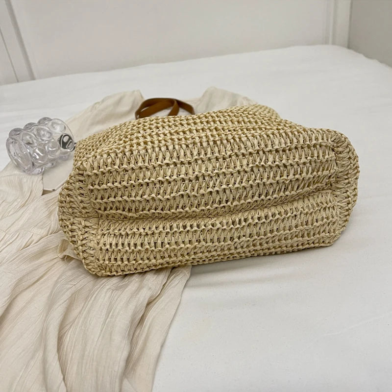 Summer Straw Bucket Bag