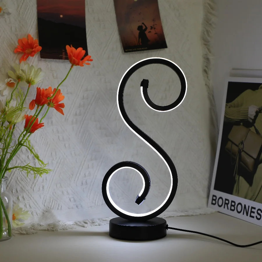 Creative Three-Color Dimming Desk Lamp
