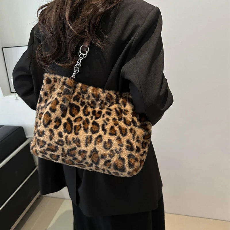 Chain Shoulder Handle Bag