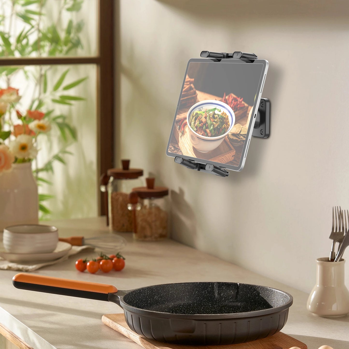 360° Rotating Wall Mount
