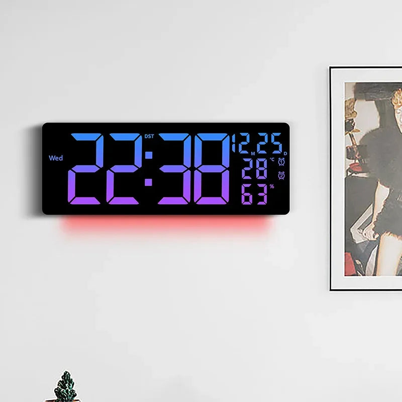 Color-Changing LED Wall Clock – Dynamic Room Decor