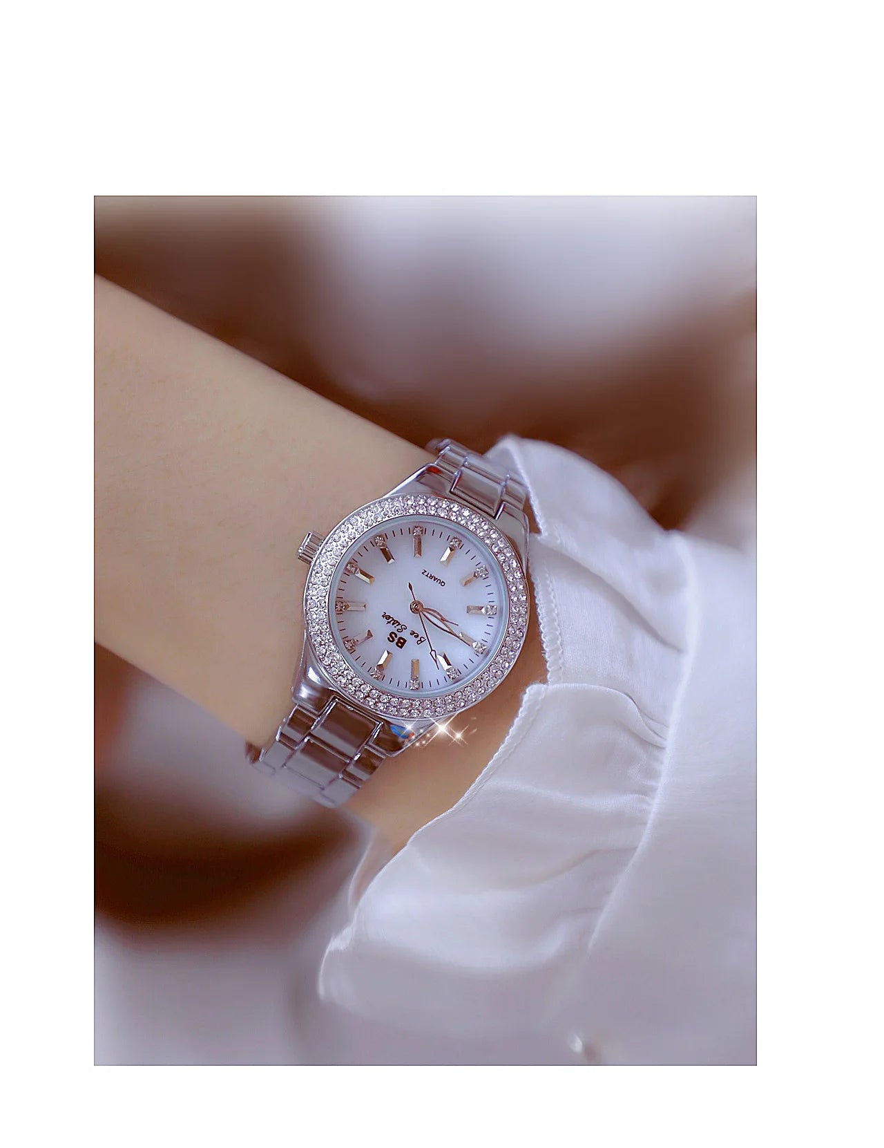 UTHAI Women's Classic Quartz Watch