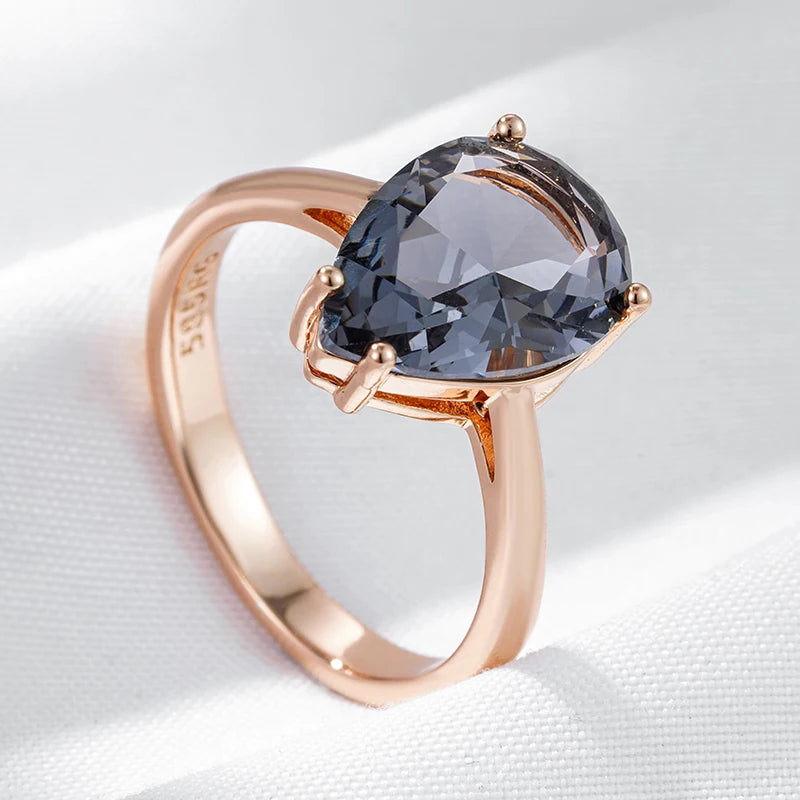 “Kinel Rose Gold Gray Crystal Teardrop Ring