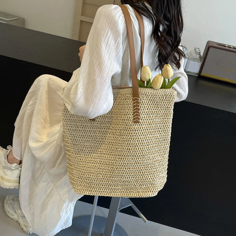Summer Straw Bucket Bag